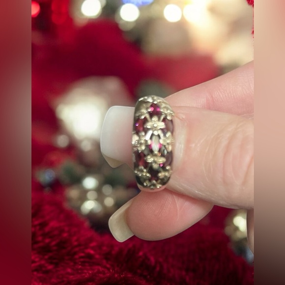 Michelle Albala 925 Silver and Amethyst Statement Ring - Picture 4 of 8